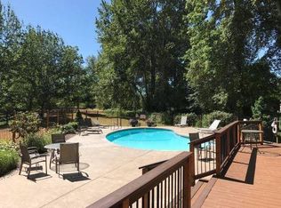 14830 NE 1st St APT B, Bellevue, WA 98007