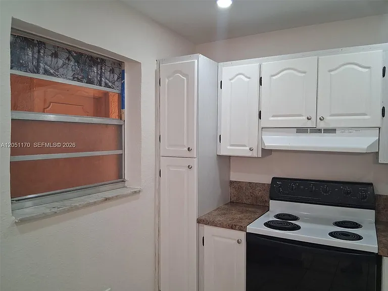 6200 W Flagler St #305 — Photo 15