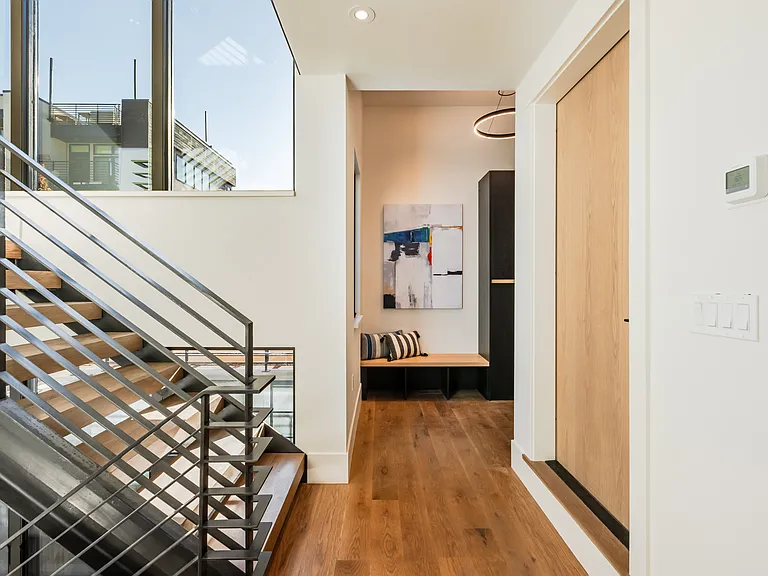 358 Arapahoe Ave — Photo 16