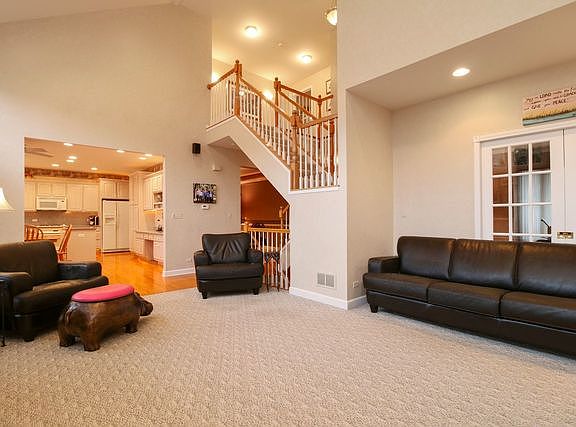 5th image of 3034 Rosebrook Cir