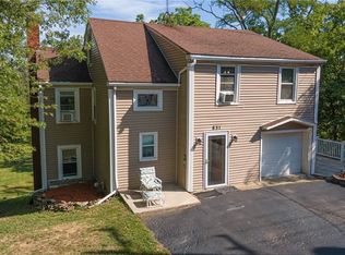 831 Ridge Rd, Lewiston, NY 14092