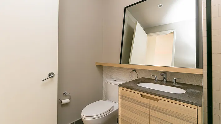 Rented by Nooklyn NYC LLC | media 40