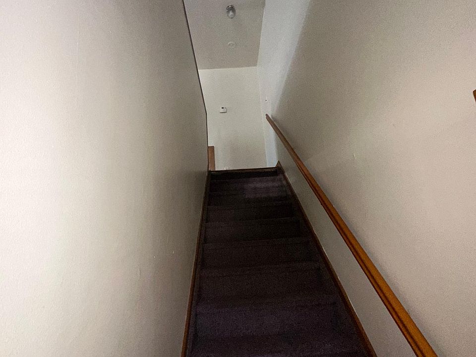 1st image of 82 Bishop St Floor 2