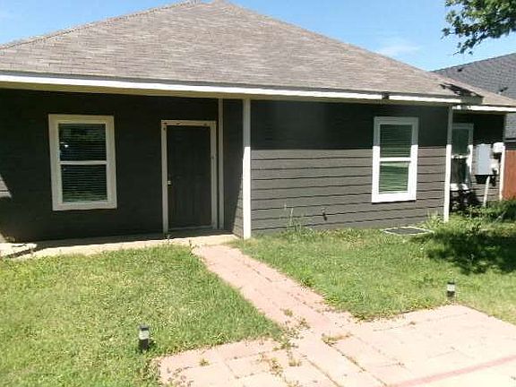 2nd image of 4924 Harlem St