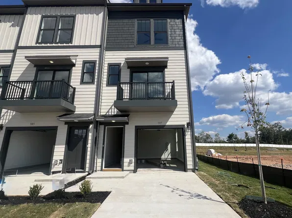 307 Carson Pl, Greenville, SC 29605