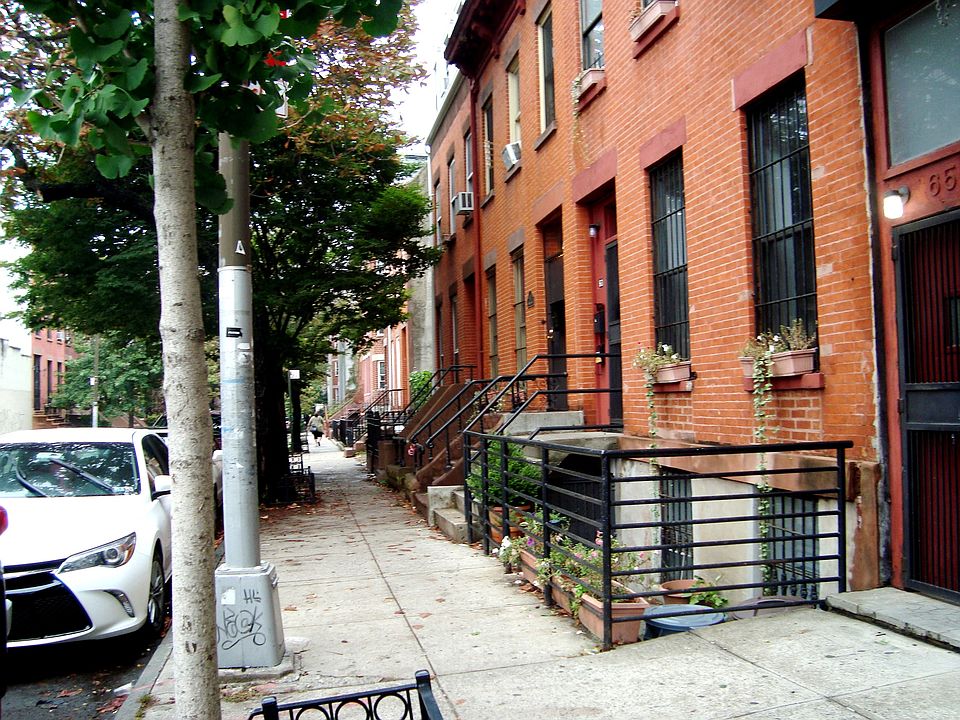 1st image of 65 Saint Felix St APT 2
