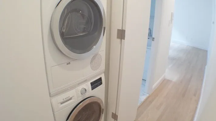 Rented by Bohemia Realty Group | media 33