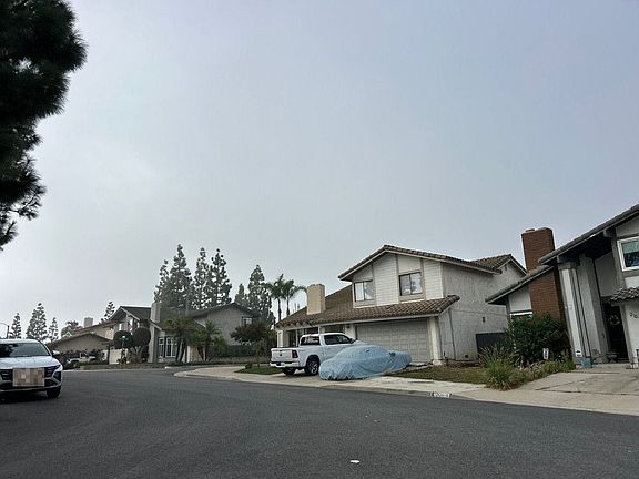 4th image of 209 Saratoga Ave