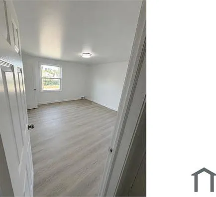 21748 Moross Rd — Photo 13