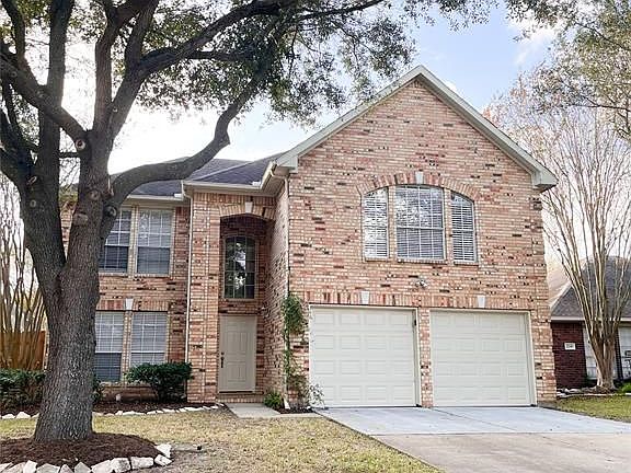 2nd image of 2234 Glendavon Ln