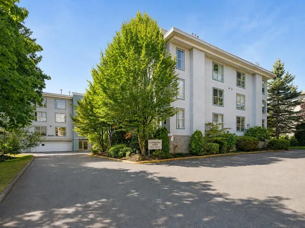 20350 54th Ave #110, Langley, BC V3A 8J4