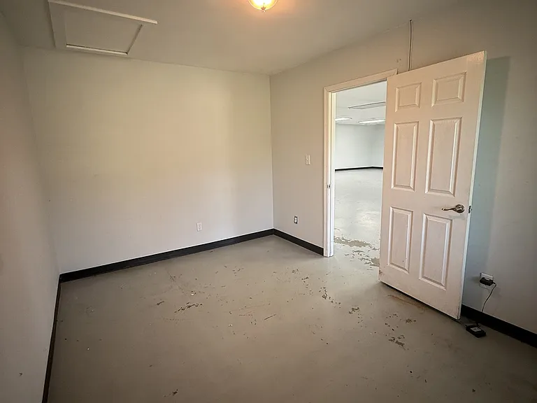1620 Ardmore Hwy — Photo 13
