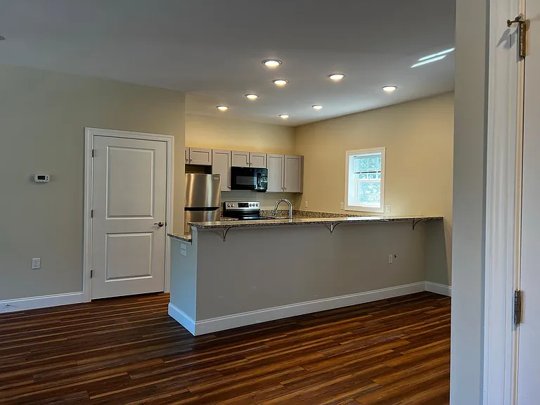 The open floor plan creates spaciousness & is great for entertaining.