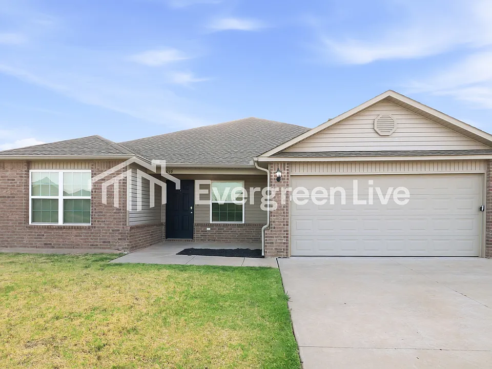 1016 N Scouts Court Way