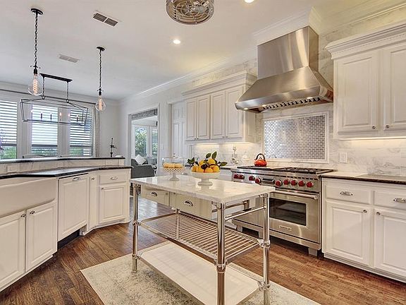 5th image of 3511 Amberwood Ln