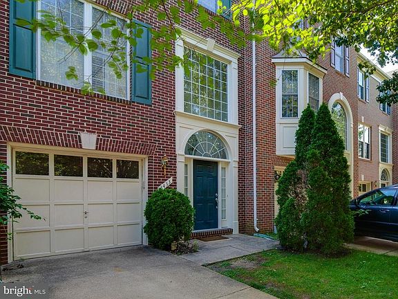 2nd image of 3433 Diehl Ct