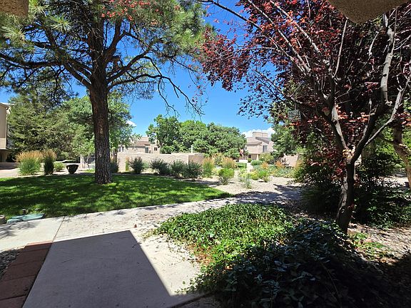 3rd image of 3501 Juan Tabo Blvd NE Unit A9