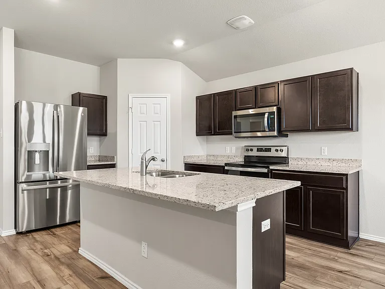 7017 Canadian Dr — Photo 8