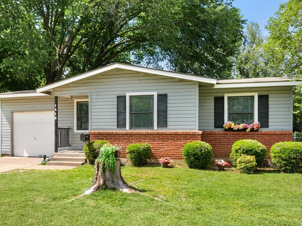 1415 W Lovers Ln, Arlington, TX 76013