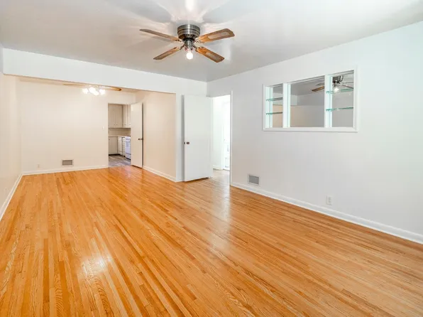 1923 S 38th St, Omaha, NE 68105