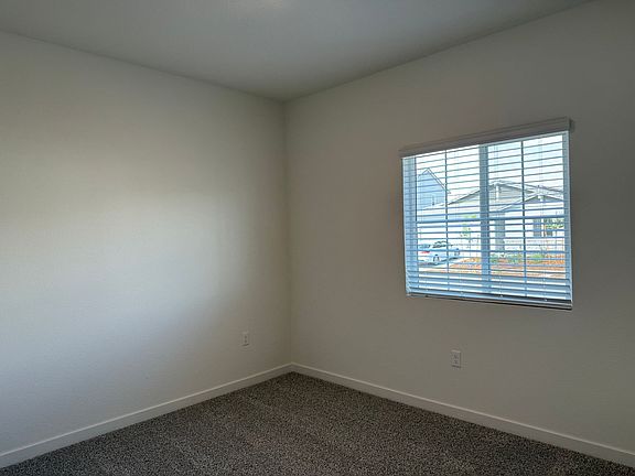 4th image of 7121 Vail Ranch Rd