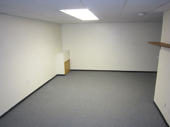 4th image of 117 Timberlane Cir