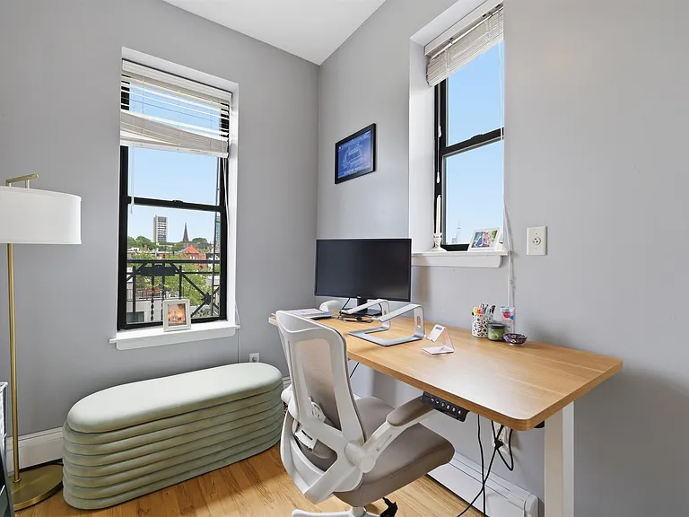 805 Park Ave #5R — Photo 11