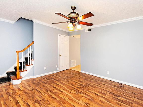 5th image of 4112 Paule Ave