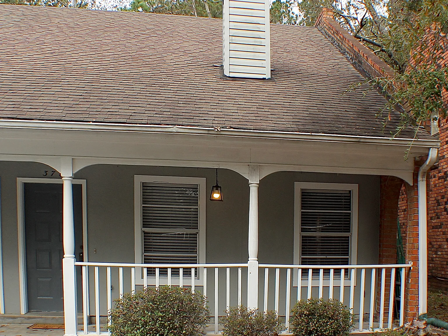 2 bed, 1200 sqft, $1,350 — Photo 1