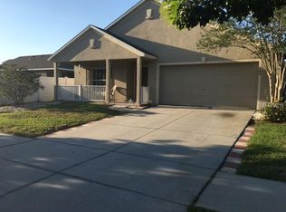 143 Dakota Ave, Groveland, FL 34736