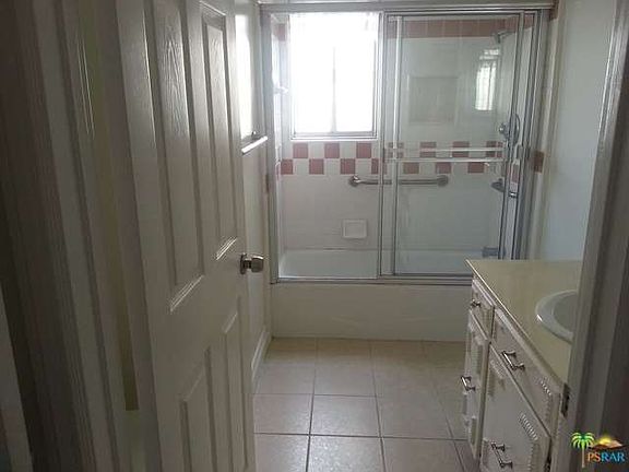 5th image of 22685 Nadine Cir