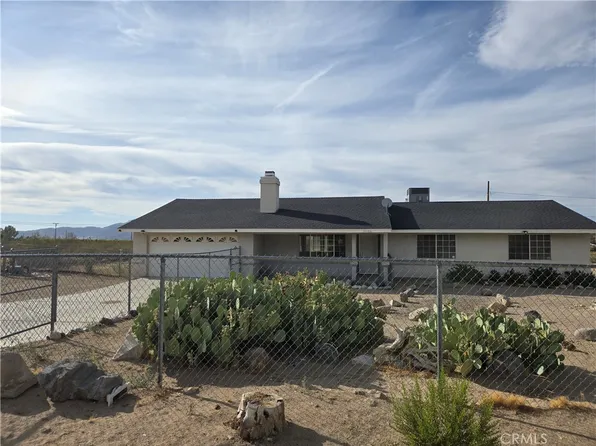 31186 Stanley St, Lucerne Valley, CA 92356