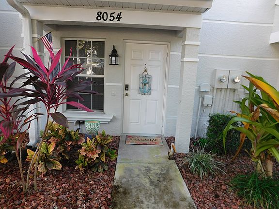 3rd image of 8054 Pacific Beach Dr
