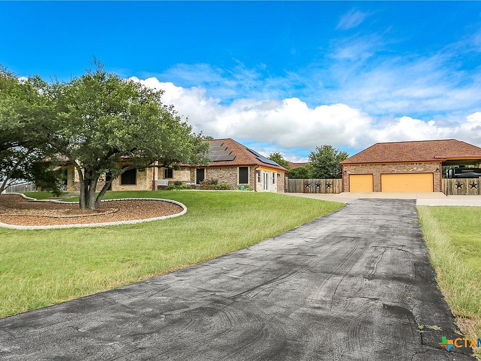1st image of 301 County Road 4772