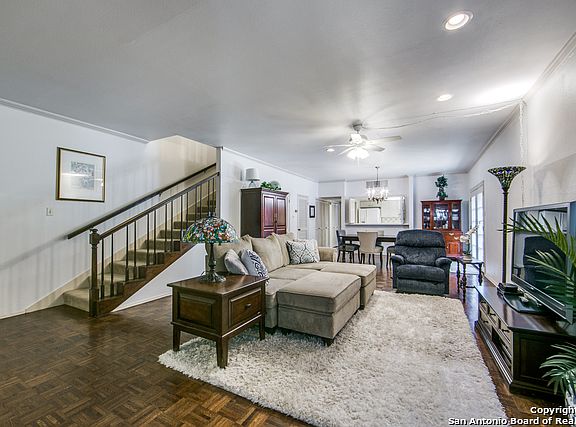 3rd image of 5411 N New Braunfels Ave Unit 8