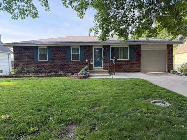 8409 NE 56th St, Kansas City, MO 64119