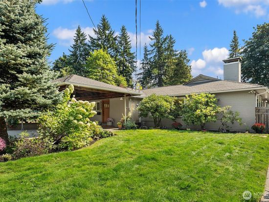 8439 SE 39th Street, Mercer Island, WA 98040