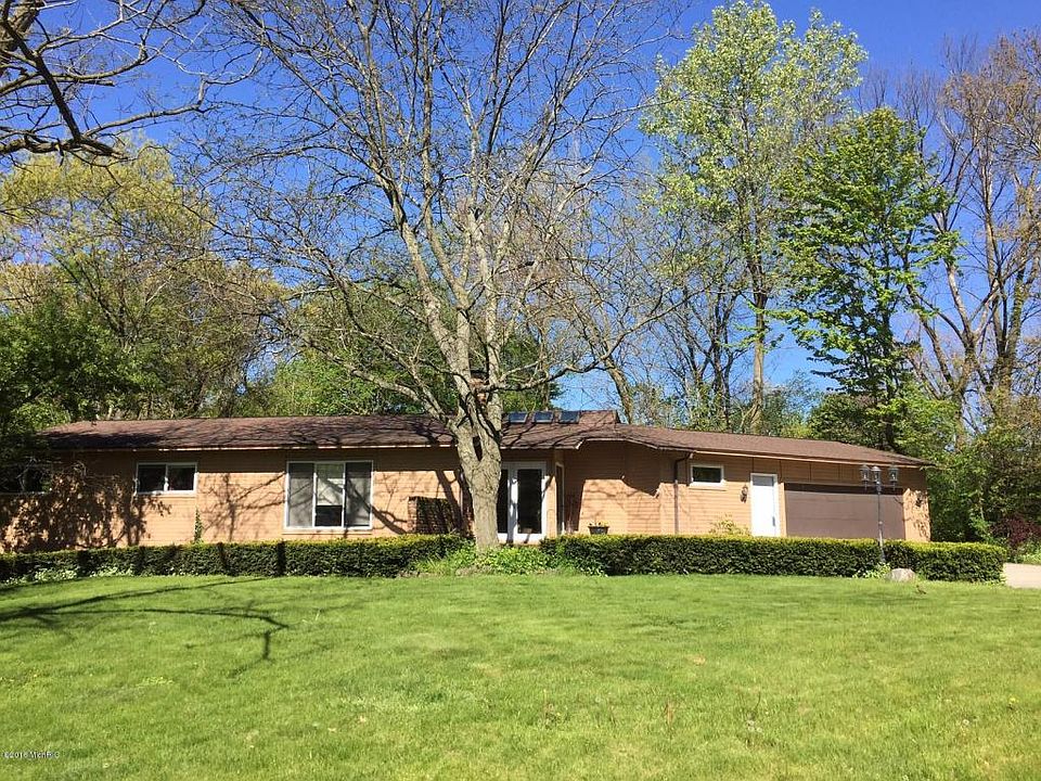 1st image of 3401 Assumption Dr NE