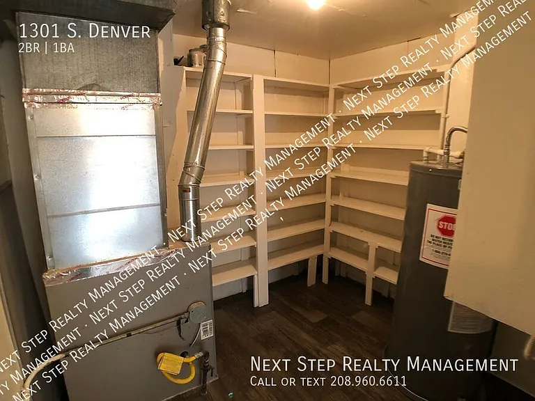 1301 S Denver Ave — Photo 11