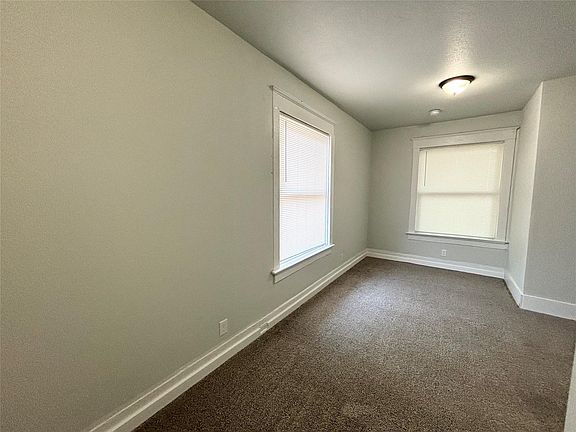 This is the layout for 1627 Alston Unit 3