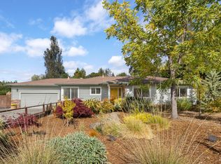 8207 Candy Apple Ln, Sebastopol, CA 95472