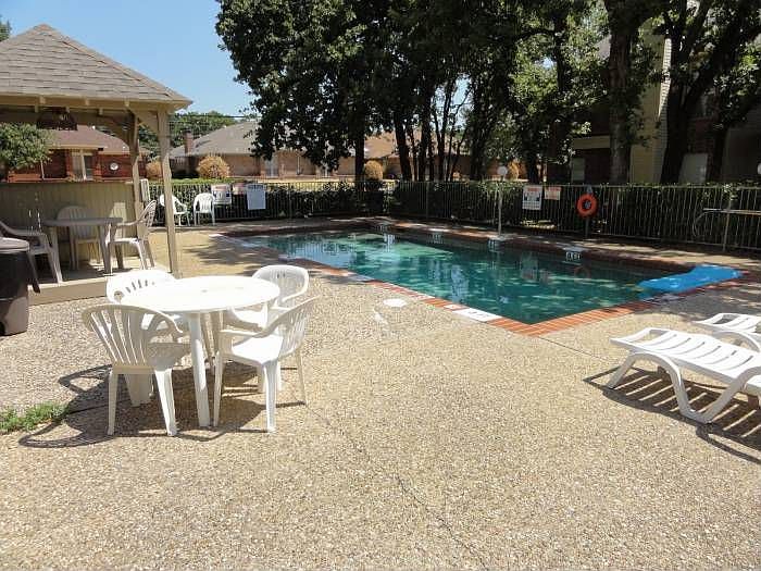 pool