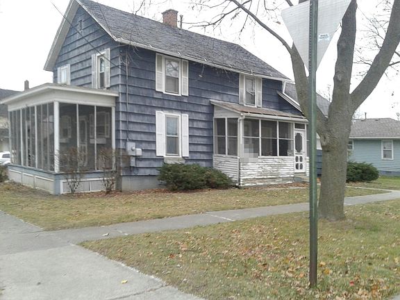 4th image of 917 E Hunt St