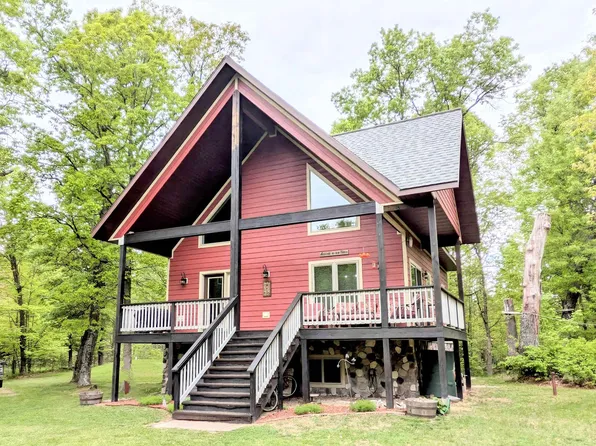 2428 14th Dr, Adams, WI 53910