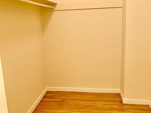 3rd image of 1245 California St #105