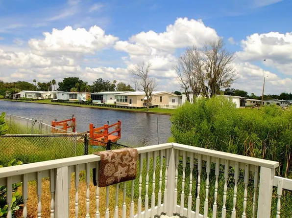 5626 Congress St, New Port Richey, FL 34653