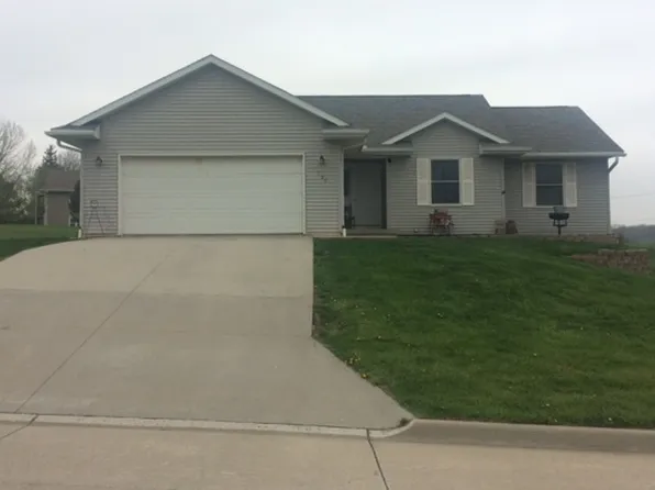 205 Prairie Pl, Corning, IA 50841