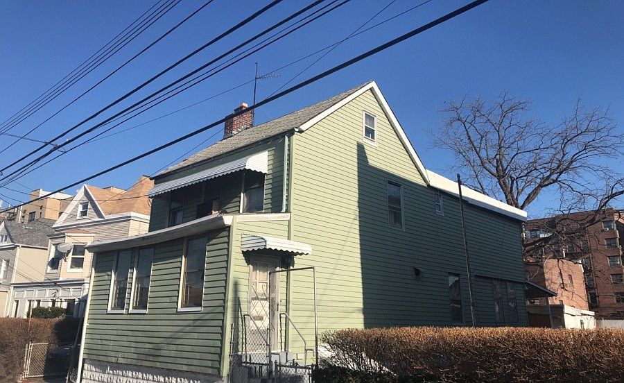 2nd image of 4748 Matilda Ave