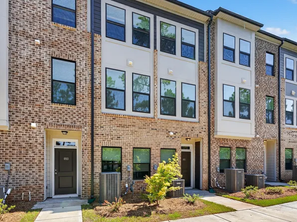 671 Bandon Aly, Cary, NC 27513