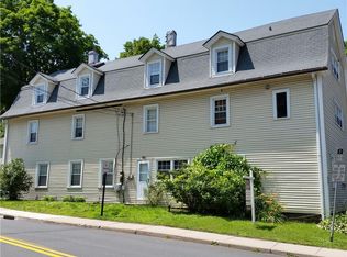 25 Main St, Tariffville, CT 06081